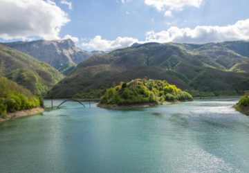 lago di vagli sotto