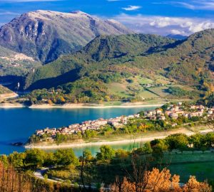 panoramica del Lago del Turano