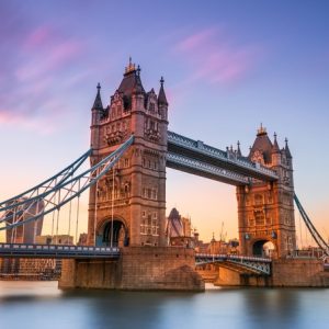Londra ponte al tramonto