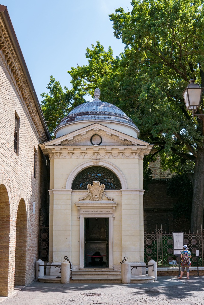 Ravenna tomba di Dante