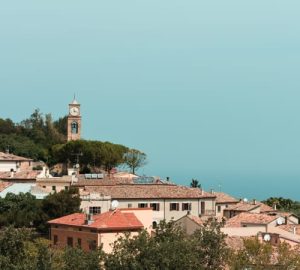 Una giornata a Fiorenzuola di Focara